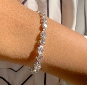 Bracelet tennis de luxe en moissanite de formes variées, style hip-hop, plaqué or blanc, effet diamant, chaîne de poignet - Product Image 2