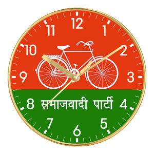 Horloge murale en plastique personnalisée Liviya avec l'image d'un politicien indien - Cadeau personnalisé, article promotionnel, fête des mères, remise de diplôme, Noël - Product Image 5