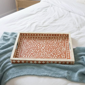 Bandeja de Servicio con Incrustaciones de Hueso, Tamaño y Forma Personalizados, Elegante Bandeja Decorativa para Mesa de Centro, Fabricante Directo de la India - Product Image 3