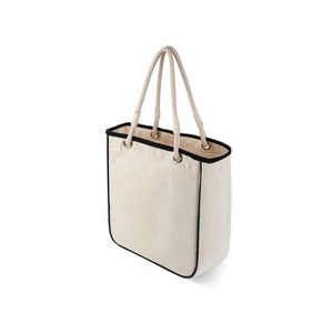 Toile efficace grande capacité solide noir brodé impression personnalisable GOTS fleur Portable une épaule Shopping Totes - Product Image 6