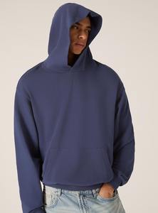 Sudadera con Capucha para Hombre, Corte Holgado, Estilo Urbano Moderno, Desarrollada por los Mejores Fabricantes de Ropa - Product Image 2