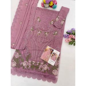 ชุดชีฟองปากีสถานพร้อมงานปักเลื่อมและมุก  ชุดออกงานดีไซเนอร์สำหรับงานแต่งงานและงานเทศกาล - Product Image 1