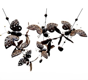 Campana de Viento de Madera con Diseño de Animales, 100% Material Natural, Hecha a Mano, Tallada, Estilo Tradicional Moderno, Regalos y Recuerdos - Product Image 1