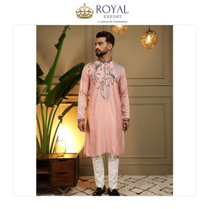 Collection luxueuse de vêtements pour hommes de style traditionnel, avec broderies et travail de sequins, kurta en viscose et soie, et pantalon semi-coton. - Product Image 4