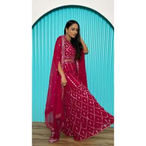 Beaux vêtements indiens et pakistanais haut bas Koti avec miroir en feuille et fil de travail - Product Image 3