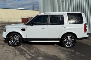 Land Rover LR4 HSE Lux Landmark Edition 2016 - Product Image 6