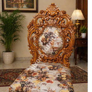 Silla de Comedor de Madera Maciza Hecha a Mano de Lujo, Tallado Real Ornamentado, Asiento Tapizado Floral Vintage - Product Image 2