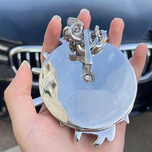 Pendentif personnalisé haut de gamme en moissanite ronde VVS, serti de diamants, en argent sterling 925, avec lettre émaillée, luminescence nocturne, bijoux hip-hop scintillants - Product Image 4