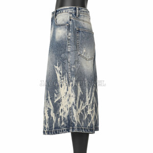Jean short en coton uni pour homme, coupe droite décontractée, fermeture boutonnée et zippée, idéal pour l'été et les activités quotidiennes décontractées - Product Image 5