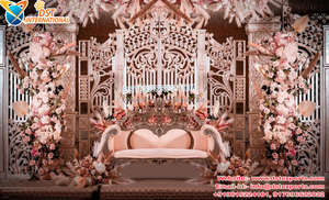 Hermoso Diseño de Escenario para Recepción de Bodas, Decoración de Escenario para Eventos de Boda Indios, Decoración de Escenario Real Tallada en Oro para Bodas en EE. UU. - Product Image 6