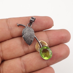 925 Sterling Silver Peridot Gemstone With Bezel Settings With Oval Shape Design Brass Handmade Jewelry Wholesale For Women Wear - Product Image 3