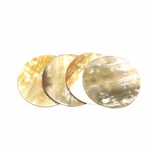 Sous-verres de luxe faits à la main en corne pour table à manger, ensemble de sous-verres naturels pour la maison, le café et le restaurant - Product Image 3