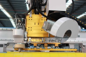 Machine CNC M-shine 1330 ATC à tête rotative 5 axes pour le travail du bois, équipement de menuiserie CNC en promotion - Product Image 5