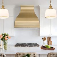 Hotte de cuisine de luxe en laiton conçue pour cuisines haut de gamme, durabilité exceptionnelle, artisanat métallique décoratif magnifique