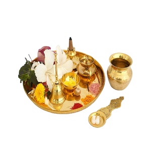 ทําด้วยมือและหัตถกรรม Puja Thali ชุดแบบดั้งเดิมสําหรับ Pooja Arti รายการทางศาสนาฮินดูโลโก้ที่กําหนดเองทองเหลือง Pooja Thali ชุด - Product Image 1