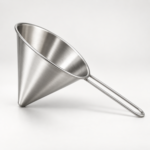 Colador cónico de acero inoxidable con tapón y mango de alambre, herramienta reutilizable para cocina y bar, ideal para decantar vino - Product Image 1