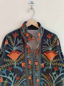 Chaqueta de terciopelo naranja Suzani bordada a mano, abrigo estilo indio hecho a mano, túnica nupcial boho, chaqueta para festivales, regalo para ella/él - Product Image 2