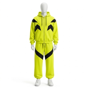 Ensemble de survêtement streetwear en coton pour homme, sweat à capuche oversize et short patchwork - Product Image 1