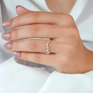 Anillo minimalista de oro macizo de 14K con moissanita redonda y marquesa, diseño de hoja, para fiesta, para pareja - Product Image 2