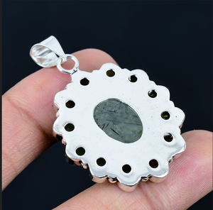 Pendentif fleur en argent plaqué 925 avec pierres précieuses préhnite et péridot, collier floral, bijoux pour femmes, bijoux faits à la main - Product Image 3
