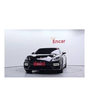 Porsche Panamera 4.0 GTS 2023 con Volante a la Izquierda, Asientos de Cuero, Cámara Trasera, Solo 13,248 km de Kilometraje - Product Image 3