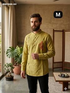 Colección de Kurta Corta de Manga Larga para Hombre, de Algodón y Yute de Alta Calidad con Diseño Butta Bordado en un Lado, Compra en Línea en India - Product Image 4