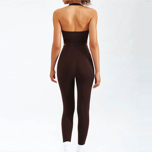 Conjunto de yoga de 2 piezas para mujer, top corto con cuello cuadrado y espalda cruzada, leggings de cintura alta, color marrón sólido, ropa deportiva - Product Image 3