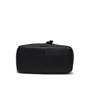 Sac à dos vintage minimaliste en cuir véritable noir, imperméable et écologique, sac à bandoulière simple/double pour femme, pour le travail et le shopping - Product Image 4