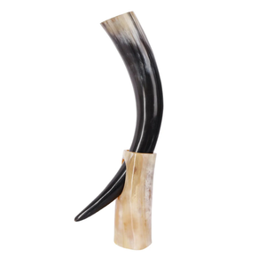 Corne à boire avec support, style viking, tasse médiévale, verre à bière rustique, vaisselle décorative, cadeau pour bar à domicile, fête et collectionneur - Product Image 1
