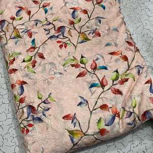 Tissu imprimé numérique en gros, motif floral, polyester, coton, rayonne, pour robe, chemisier, chemise, vêtement de mode - Product Image 2