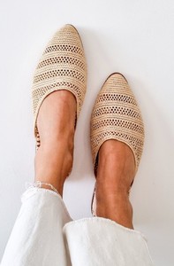 Mules en raphia faites à la main : Pantoufles d'été marocaines - Product Image 2