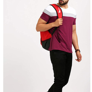Camiseta de Manga Corta para Hombre, Cuello Redondo, Diseño Sólido Informal de Punto, Color Combinado Blanco, Gris y Borgoña - Product Image 4