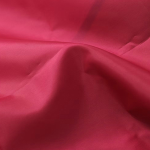 Capa Profesional de Peluquería Rosa de Poliéster Resistente al Agua para Salón de Belleza, Corte de Cabello, Coloración y Peinado, Reutilizable y Ajustable - Product Image 6