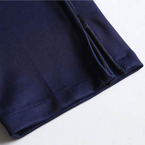 Conjunto Deportivo Premium Azul Rey para Hombre |   Chaqueta de Entrenamiento y Pantalones Deportivos con Sublimación de Camuflaje Tigre |   Ropa Deportiva de Corte Regular para Gimnasio - Product Image 5