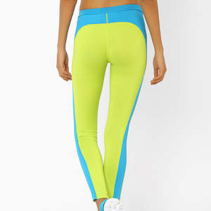 Leggings de yoga et de fitness personnalisés pour femmes, haute qualité, nouveau design, avec logo, coupe ajustée, service OEM - Product Image 2