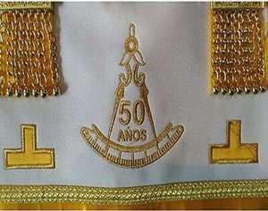 Servicio OEM de NESTA SPORTS, Delantal Masónico con Cordón y Borlas Doradas en los Laterales, Delantal Masónico Cuadrado de Color Dorado para Maestro Masón - Product Image 2