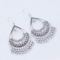 Boucles d'oreilles pendantes en argent sterling 925 oxydé, forme goutte d'eau, avec franges perlées, Memoria Jewels, vente en gros