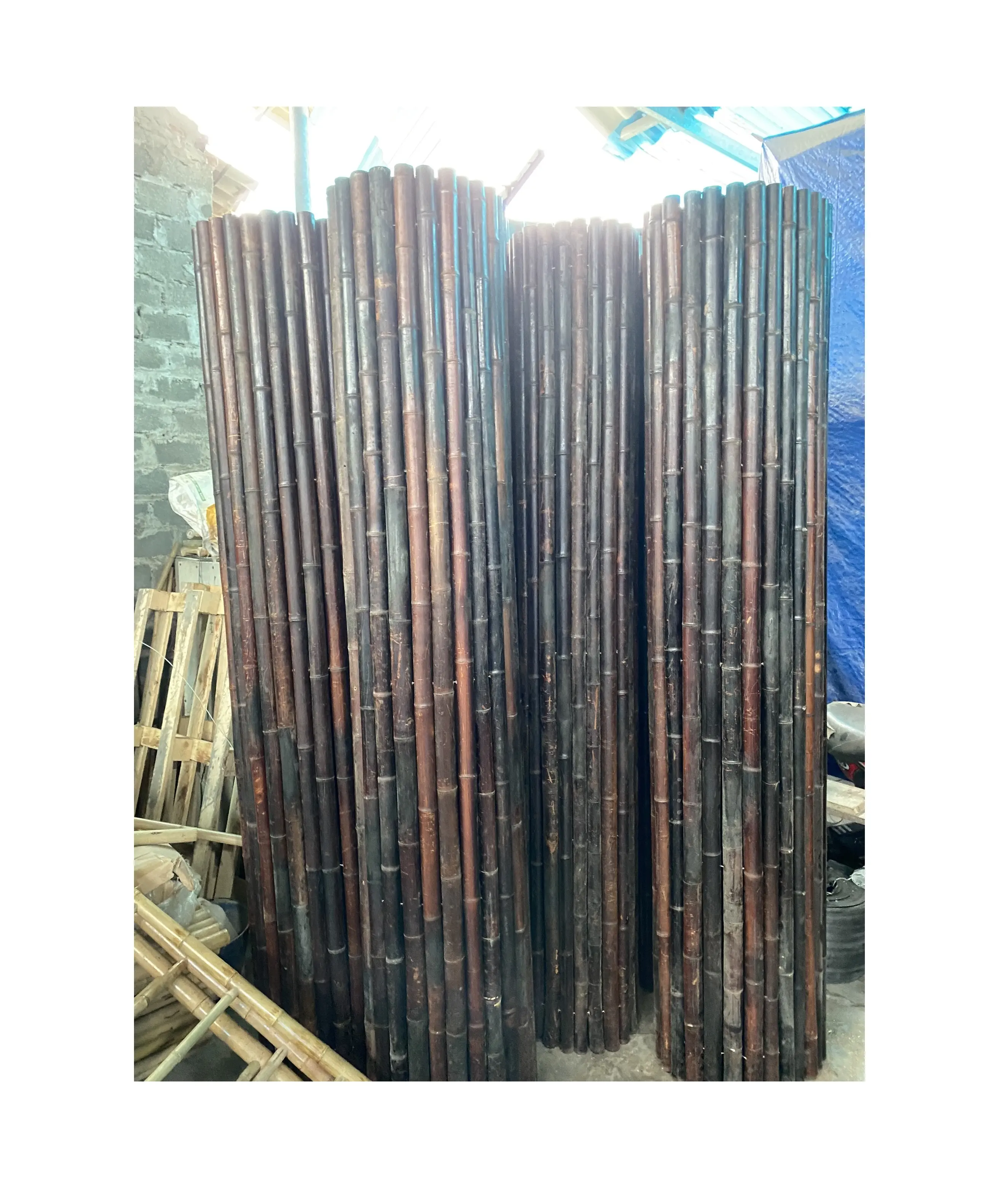 Cheap Brown Bamboo Fence Sold in 8 foot lengths/ Natural bamboo pole cane fencing garden home ( whatsapp 0084587176063 Sandy)