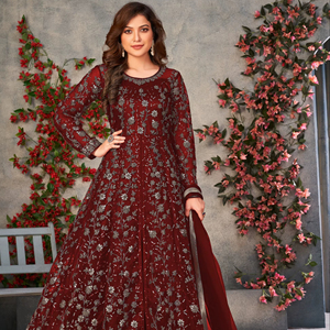 ชุดอานาร์กาลีปักลายผีเสื้อแบบทันสมัย ผ้าเน็ตเย็บกึ่งสำเร็จรูป สำหรับงานแต่งงาน งานปาร์ตี้ งานดิวาลี และงานพรอม - Product Image 1