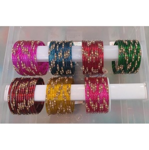 Juego de Braj Sundari de Vidrio Colorido de Primera Calidad, Braj Tradicionales Geométricos Románticos para Novia, Braj Étnicos para Boda India - Product Image 1