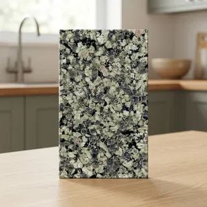 Granito Pulido Verde Manzana en Losa Grande, Piedra Natural para Encimeras, Revestimiento de Paredes, Pisos, Decoración de Escaleras para Proyectos de Construcción de Interiores - Product Image 2