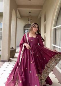 Women Traditional Indian Pakistani Vintage Salwar Kameez Floor-Length Embroidered Wedding Party <b>Dress</b> Regular Fit Stretchable - Product Image 4