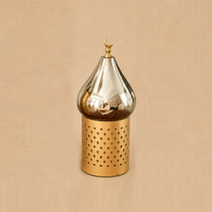 Magnifique ensemble d'encensoirs en forme de dôme de mosquée avec bases dorées perforées et couvercles argentés, idéal pour la décoration aromatique et les cadeaux festifs - Product Image 5