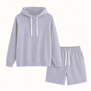 Ensemble sweat à capuche et short en coton de haute qualité pour femme, couleur unie, respirant, décontracté, vêtements de mode pour femme, logo personnalisé - Product Image 5