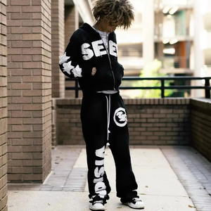 Fabricante de Conjuntos Deportivos para Hombre con Logotipo Personalizado, Pantalones y Sudadera con Capucha - Product Image 1