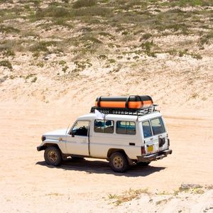 Heavy Duty 64\"x39\"x6\" <b>Roof</b> Rack for <b>SUV</b> Truck Waterproof <b>Cargo</b> Carrier <b>Basket</b> Elastic Net Ratchet Strap 260lbs Capacity - Product Image 5