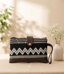 Bolso de Mano Elegante para Mujer, Estilo Boho Tribal, con Rayas en Zigzag, Tejido Jacquard, Satinado, Impermeable, con Ribete de Cuero Sintético, Cierre de Cremallera y Forro de Seda - Product Image 2