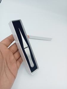 แหนบต่อขนตาปลายเรียบ สแตนเลสสตีล ความแม่นยำสูง ขนาด 10 มม. บรรจุกล่อง - Product Image 1