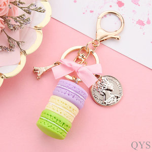 QYS Porte-clés créatif en résine motif macaron, pendentif couleur bonbon nœud et tour Eiffel, cadeau porte-clés - Product Image 4