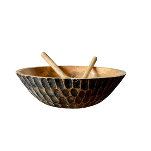 Ensemble de bols de service classiques en bois de manguier sculpté à la main, motif blanc élégant à pois et deux cuillères à salade assorties en bois, en promotion - Product Image 2